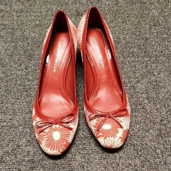 Antonio Melani Red Fabric Floral Bow Mary Jane Heels - Picture 1 of 6